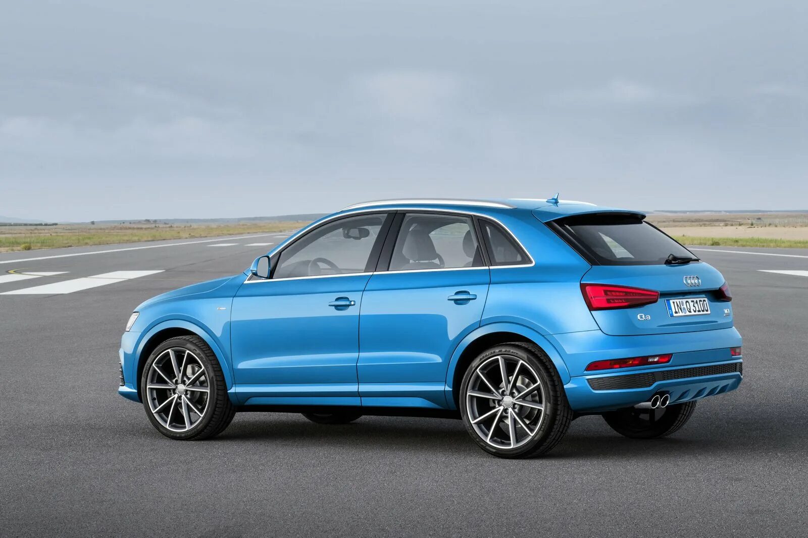 Audi q3 2015. Audi q3 2018. Ауди ку 3. Audi кроссовер q3.