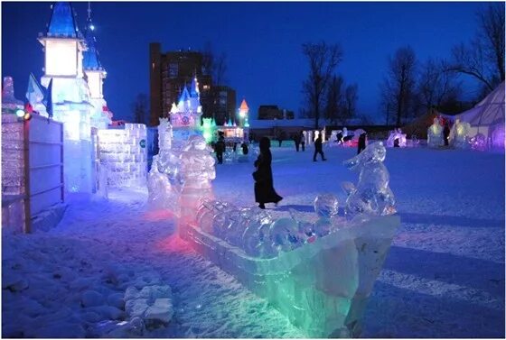 Ледяной городок стерлитамак. Горки стерлитамак. Новогодняя горка. Горки в стерлитамаке. Парк гагарина стерлитамак зимой.
