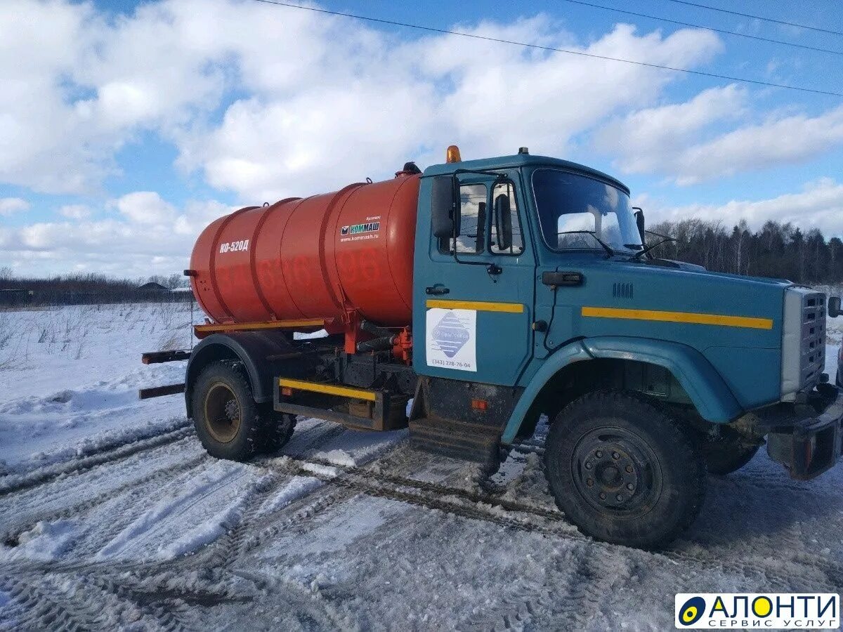 Откачка ЖБО. Ассенизатор Газель 6 кубов. Откачка выгребных ям в Хомутово 5 кубов. Ассенизатор 5 кубов