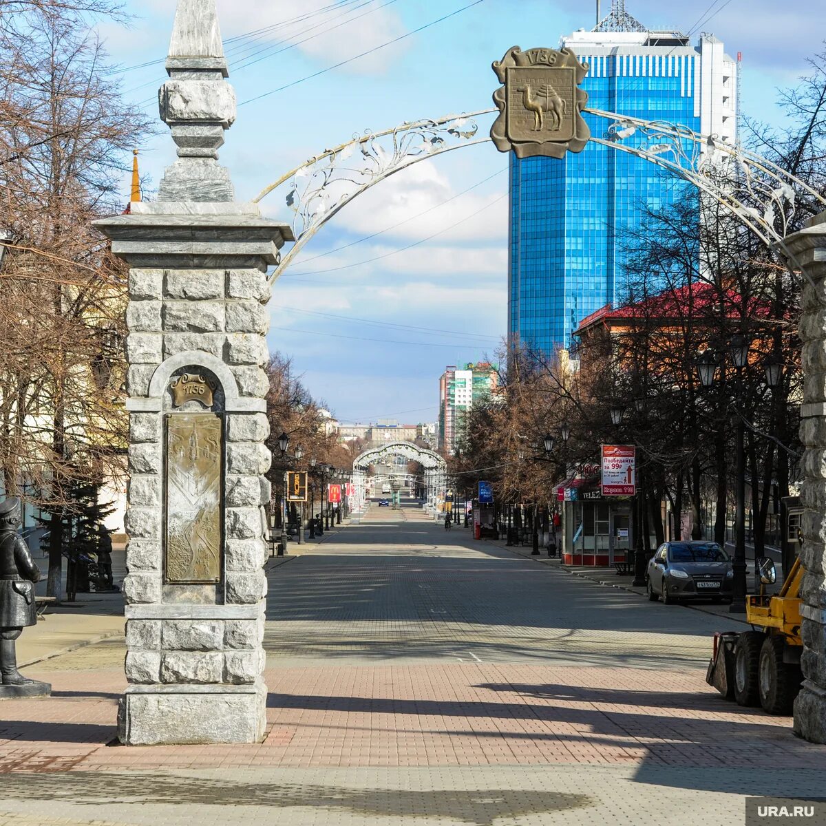 Кировка челябинский арбат. Челябинск кировка ворота. Челябинск кировка ворота. Арка кировка челябинск. Кировка сайт.