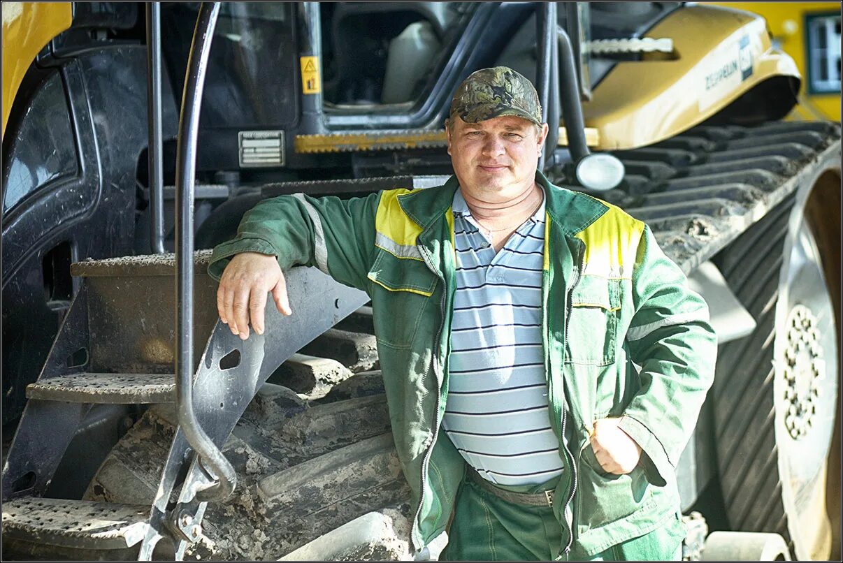 рабочий сургут вахта. вахтовый метод работы. экскаваторщик. водитель трактора. тракторист механизатор.