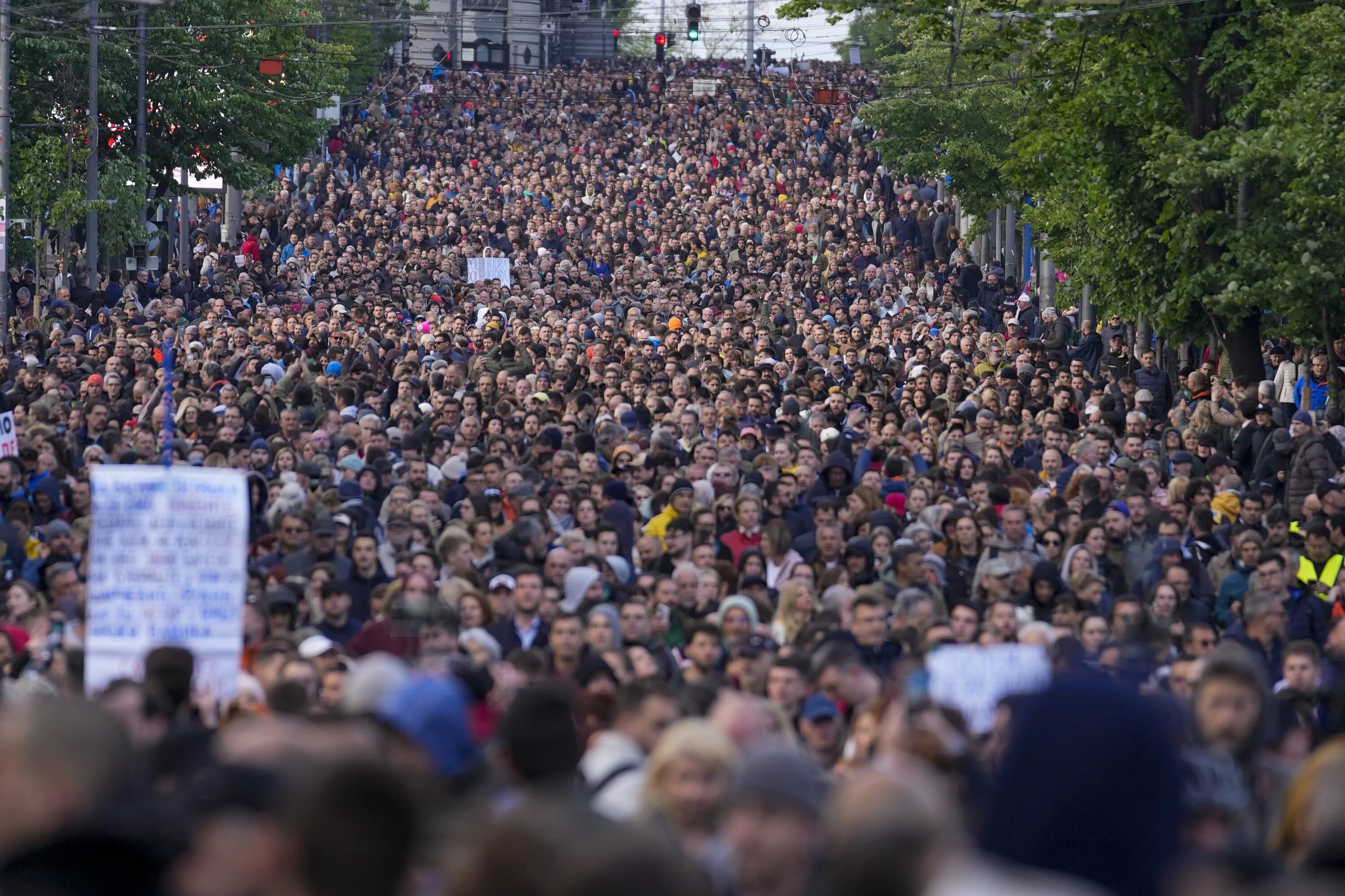 Акции протеста. Протесты в Белграде. Сербия люди. Сербия 5 мая 2023. Сербия 2023 школа