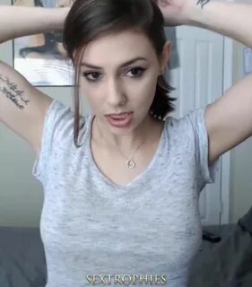 Boner Material: The most perfect girl - Porn GIF Video 