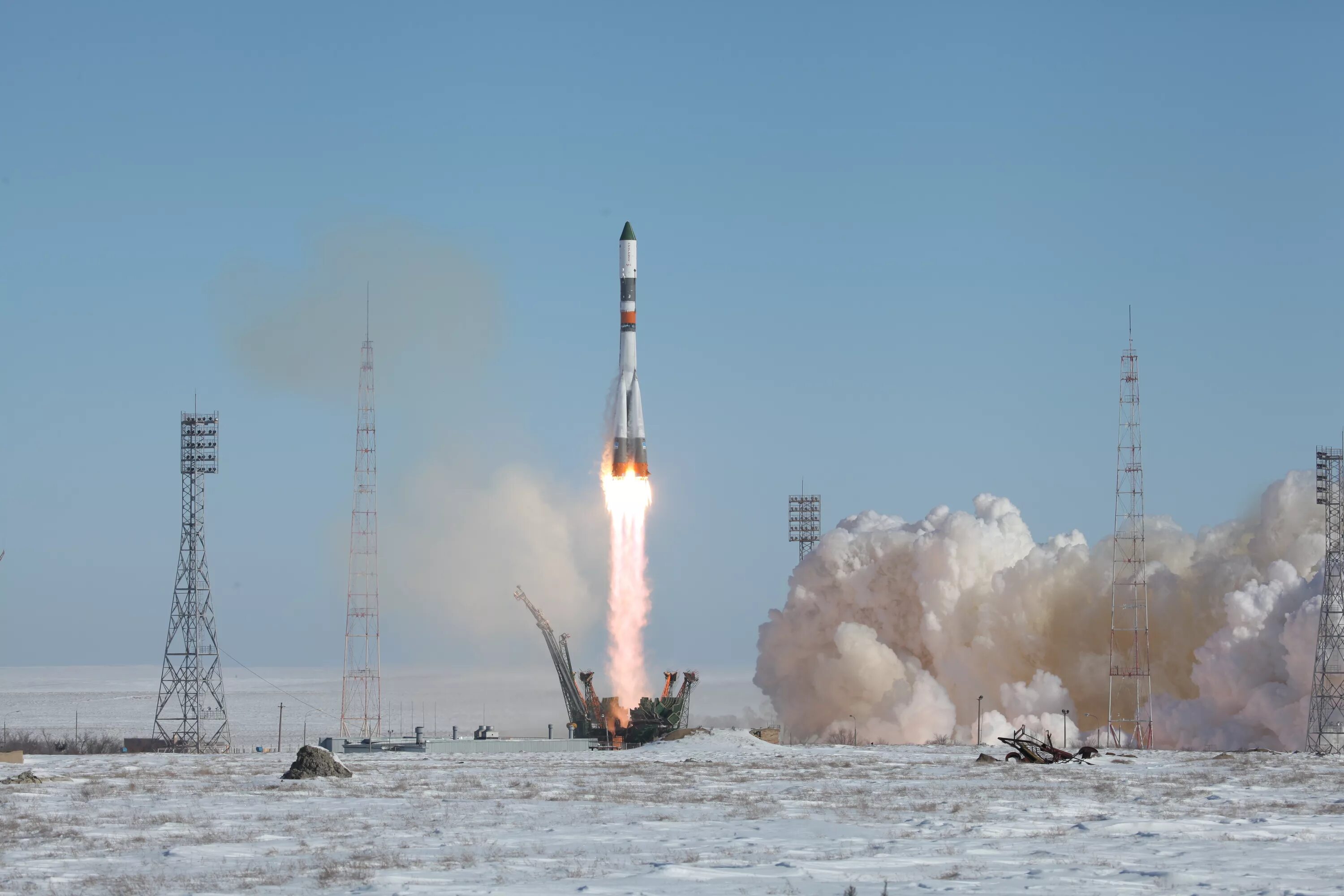 Как назывался первый полигон для запуска ракет. Ракета Союз Байконур. Акеты-носителя «Союз», Байконур. Старт ракеты Союз с Байконура. Роскосмос космодром Байконур.