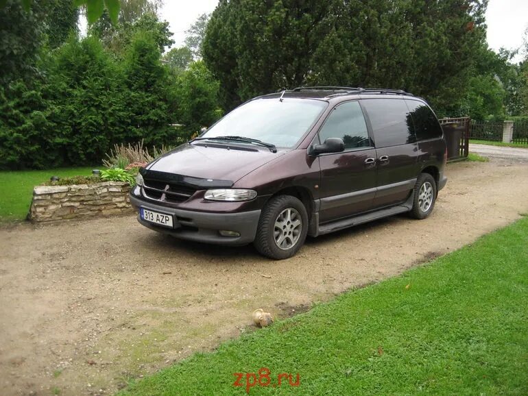 Куплю крайслер вояджер дизель. Крайслер Вояджер 1999. Chrysler Voyager 2.5 td 2001. Крайслер Вояджер 3.3. Плимут Вояджер 1999.