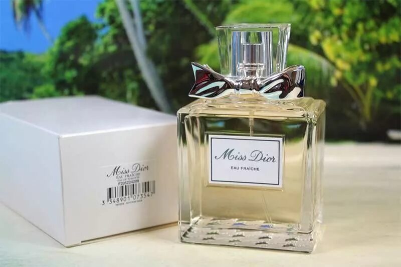 Парфюмерия для женщин. Популярные духи. Духи женские самые лучшие. Популярные духи. Самые модные духи.