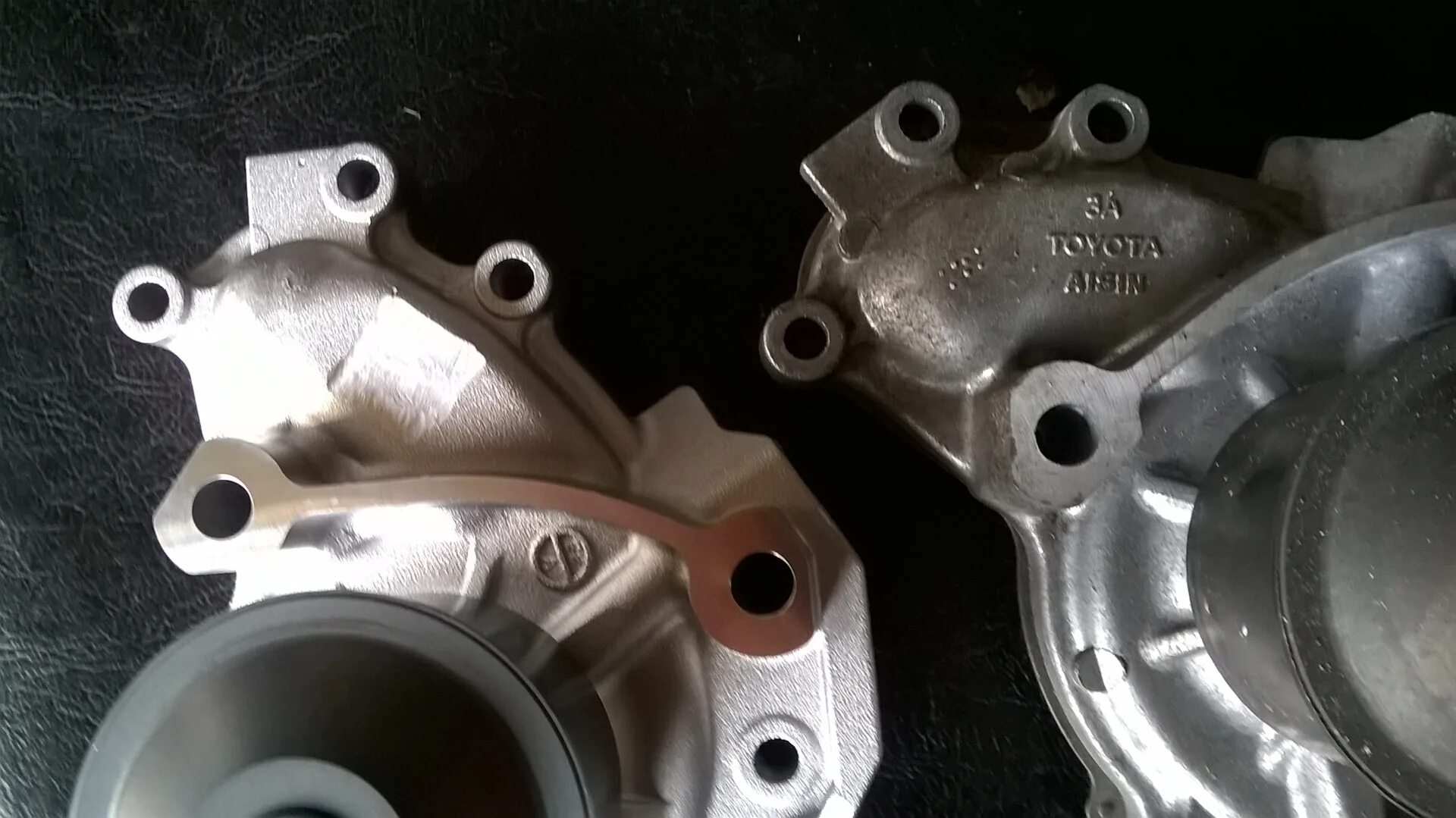 отличить оригинальную помпу