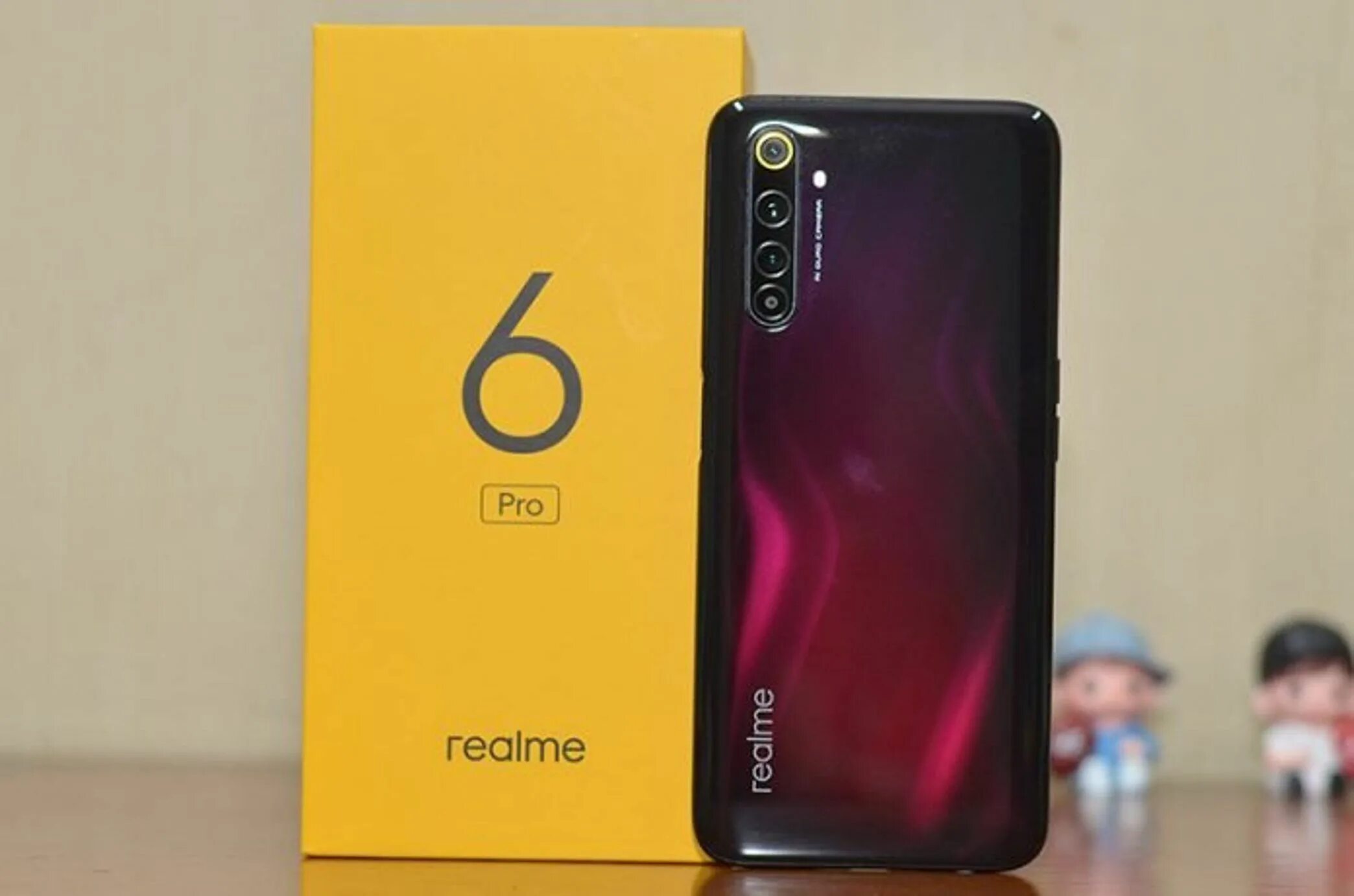 Realme 8 pro экран. Смартфон Realme 6 Pro. Realme 8 Pro 128gb. РЕАЛМИ 6/128. РЕАЛМИ 6 про 128 ГБ.