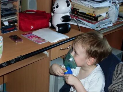 Как делать ингаляции детям до года