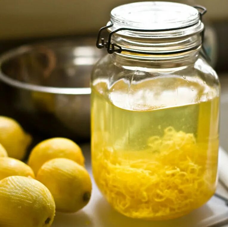 Лимоны для Лимончелло. Настойка Лимончелло. Лимончелло на самогоне. Как приготовить лимончелло в домашних