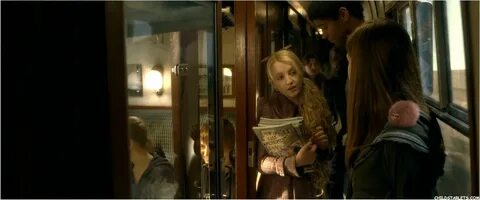 Luna Lovegood, Dean Thomas and Ginny Weasley Ginny Weasley, Hermione Grange...