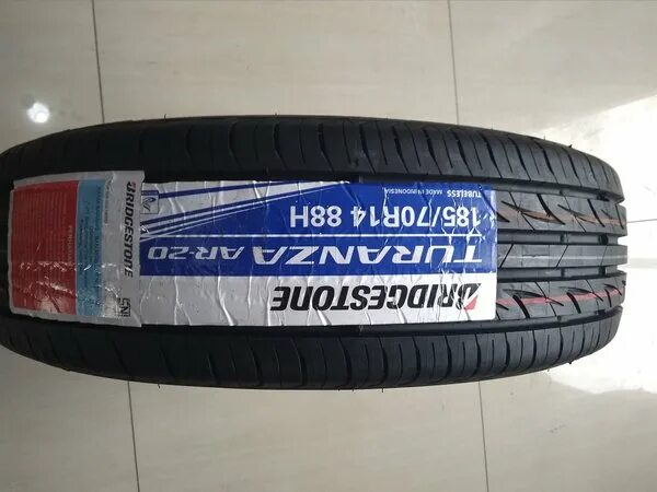 Ban 14. Durun 185/70r14 b717. Turanza b-Silent паралон в колесах. 195/70r14 баллон гоупро. Charmhou Charmhoo 185.70.13 farqi.