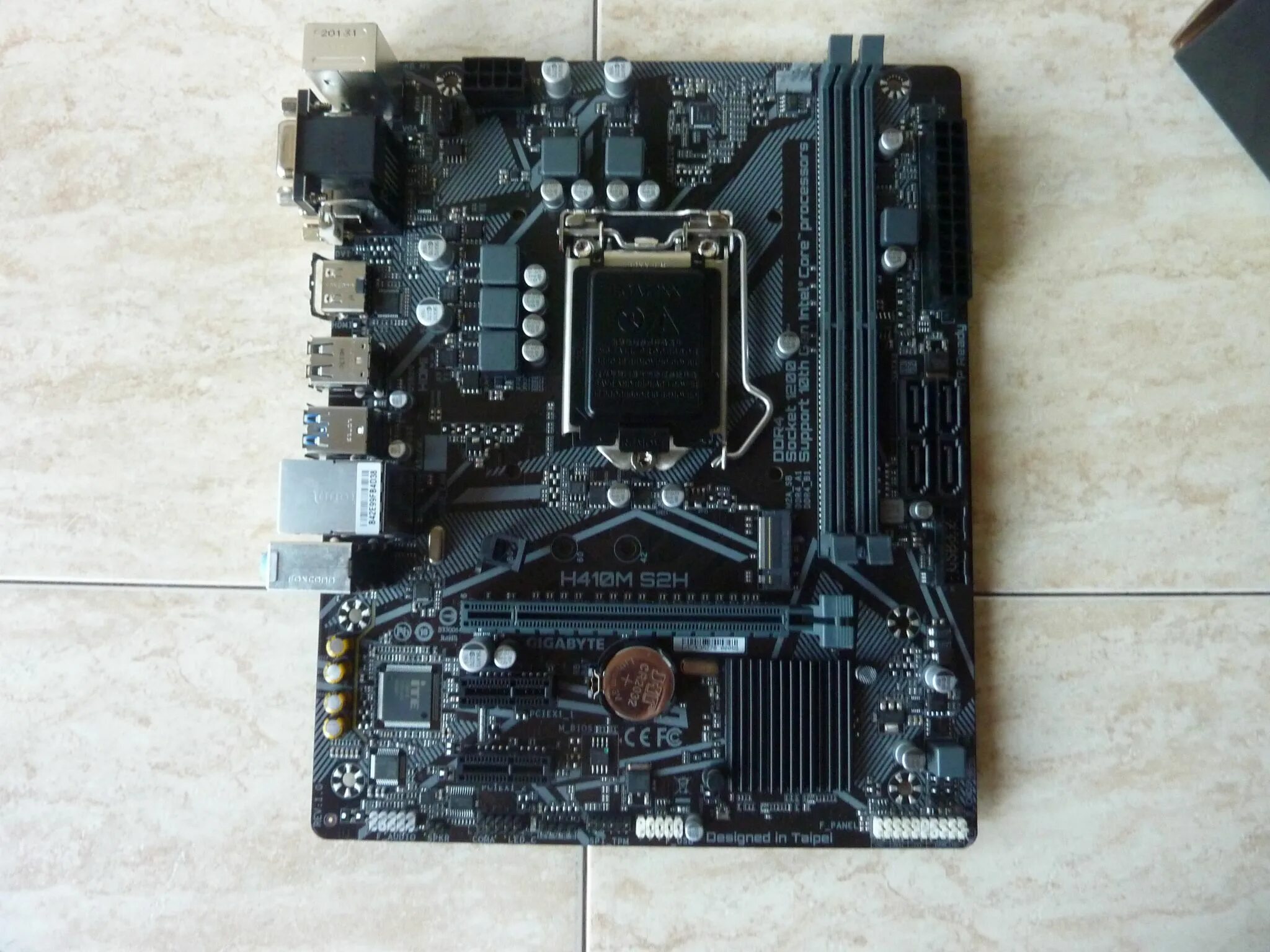 H410m v2. Gigabyte h410m h m.2. gigabyte h410m s2h. материнская плата gigabyte h410m h. материнская плата gigabyte h410m h v2.