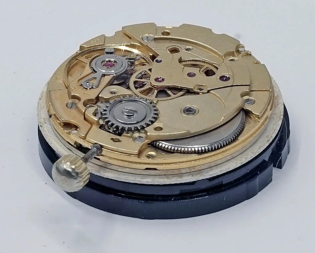 Eta 25 jewels. Swatch с автоподзаводом. Rolex eta 7750. Часовой механизм eta 2824. Часовой механизм eta.