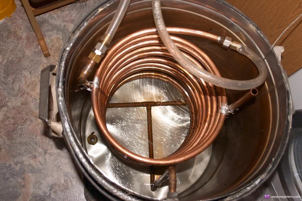 Медный прямоточный доохладитель. Трубка для самогонного аппарата. Трубка для самогонного аппарата. Холодильник из металлопластиковой трубы для самогонного аппарата. Змеевик из сильфоновой трубки для самогонного аппарата.