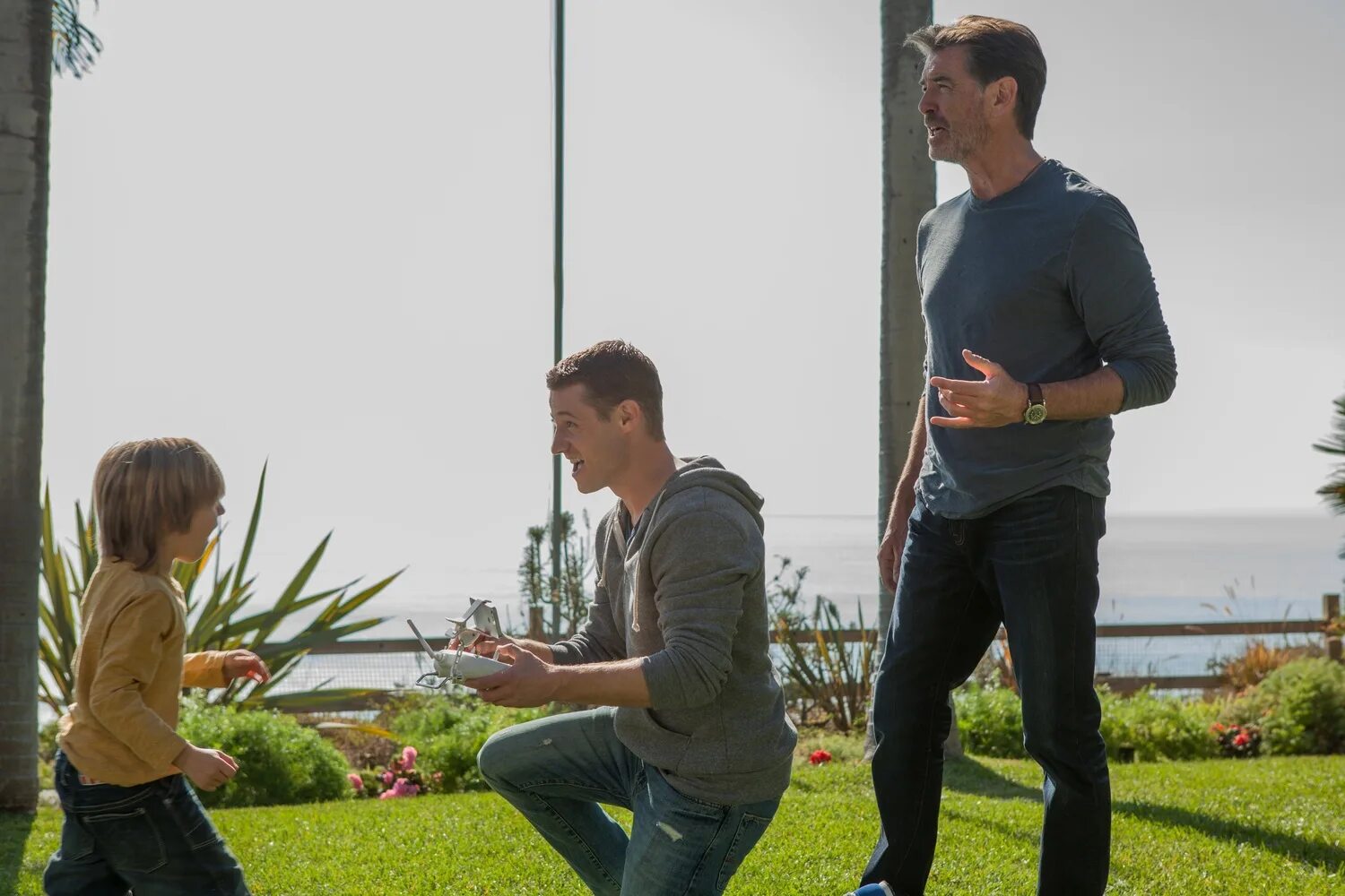 3 some kind. 3 some kind. 3 some kind. 3 some kind. Любовь не по размеру съемки.