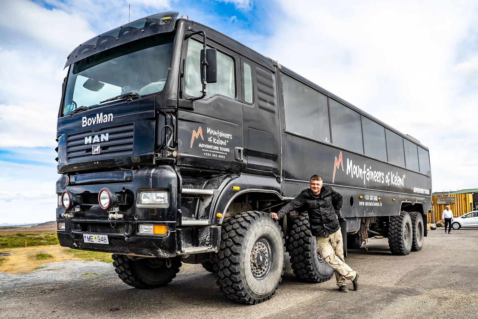 Грузовичков автобус. Man Truck 8x8. Man 8x8 самосвал. Man TGS 8x8. Ман ТГС самосвал 8х8.