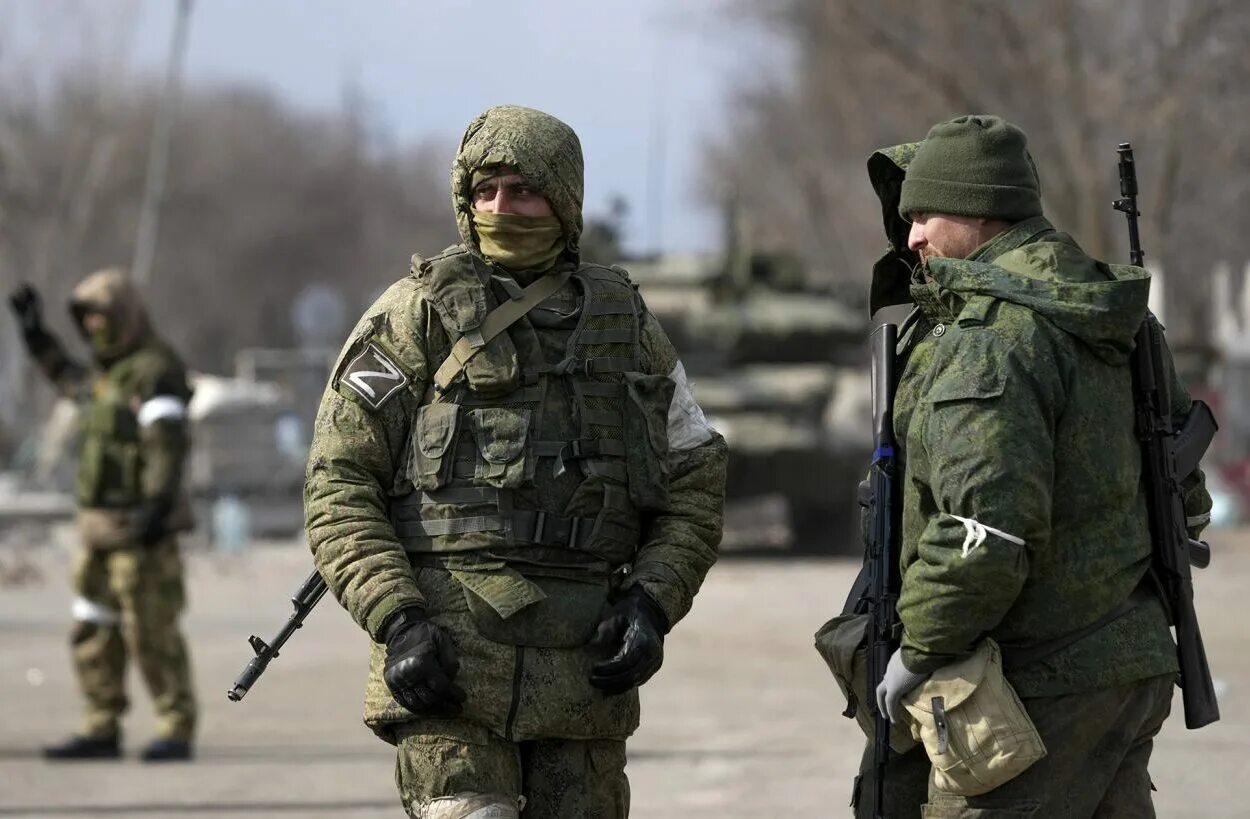 Российское нападение. Российский солдат. Российские войска. Российские военные. Русские военные на Украине.