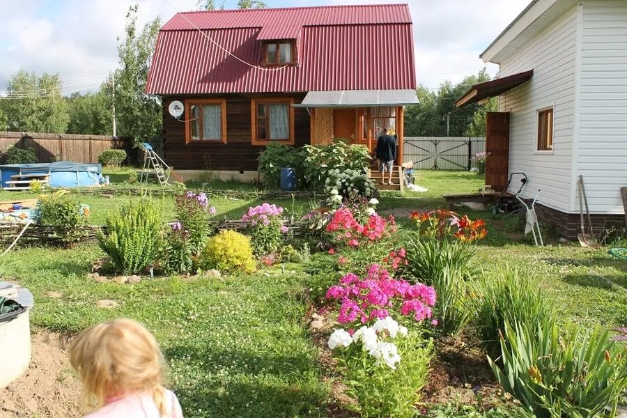 Дача в Подмосковье. Лучшие дачи Подмосковья. Дача Раменский район. Дача в Московской области. Дом с участком в раменском районе