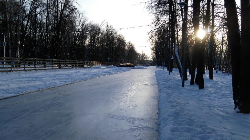Каток в парке "перовский", каток. Каток в перово в перовском парке. Каток в перовском парке 2022. Каток в новослободском парке. Перовский парк каток билеты.