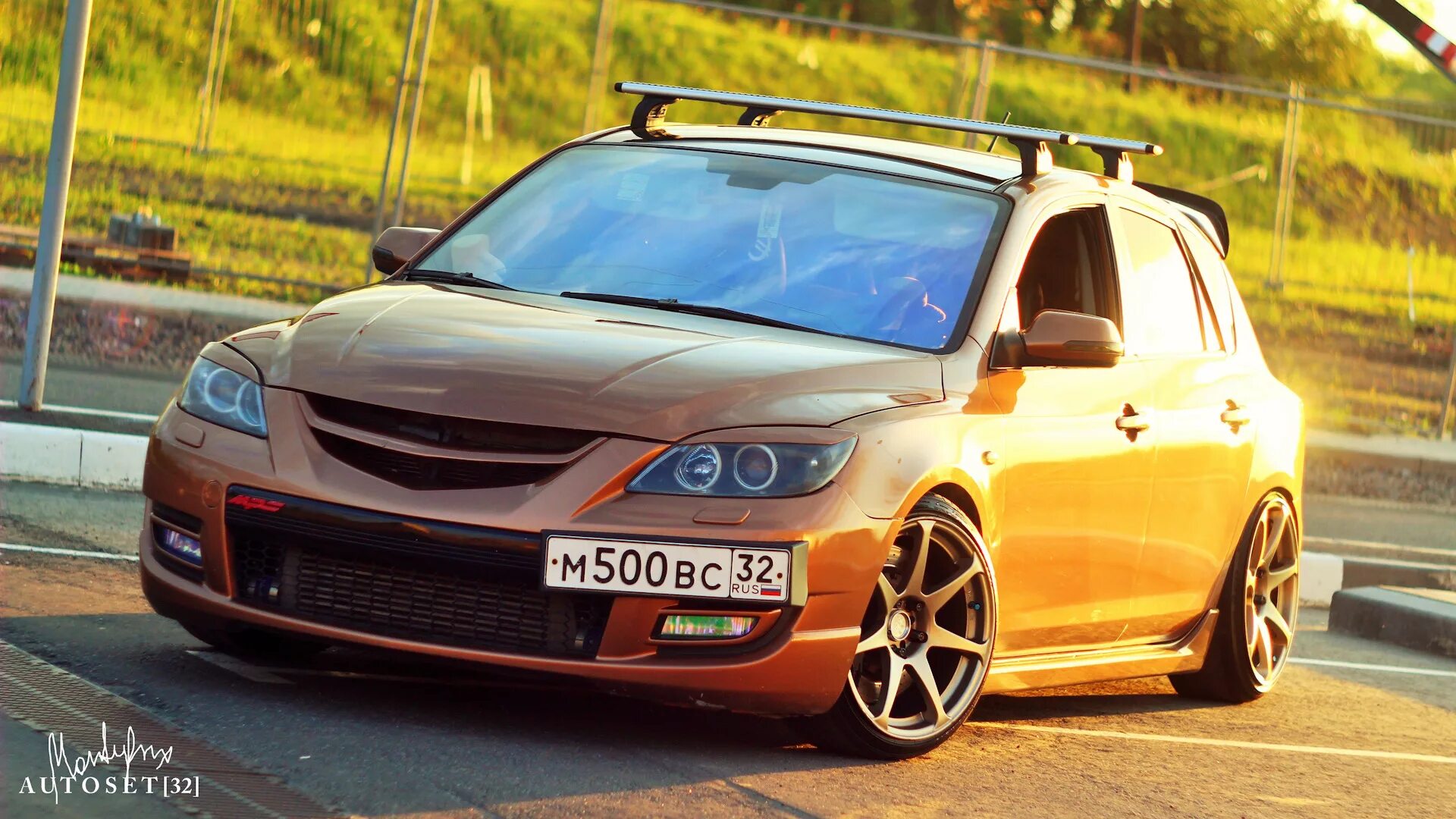 Номер тюнинг. Mazda 3 BK MPS. Mazda 3 BK stance sedan. Mazda 3 stance. Mazda MPS stance.