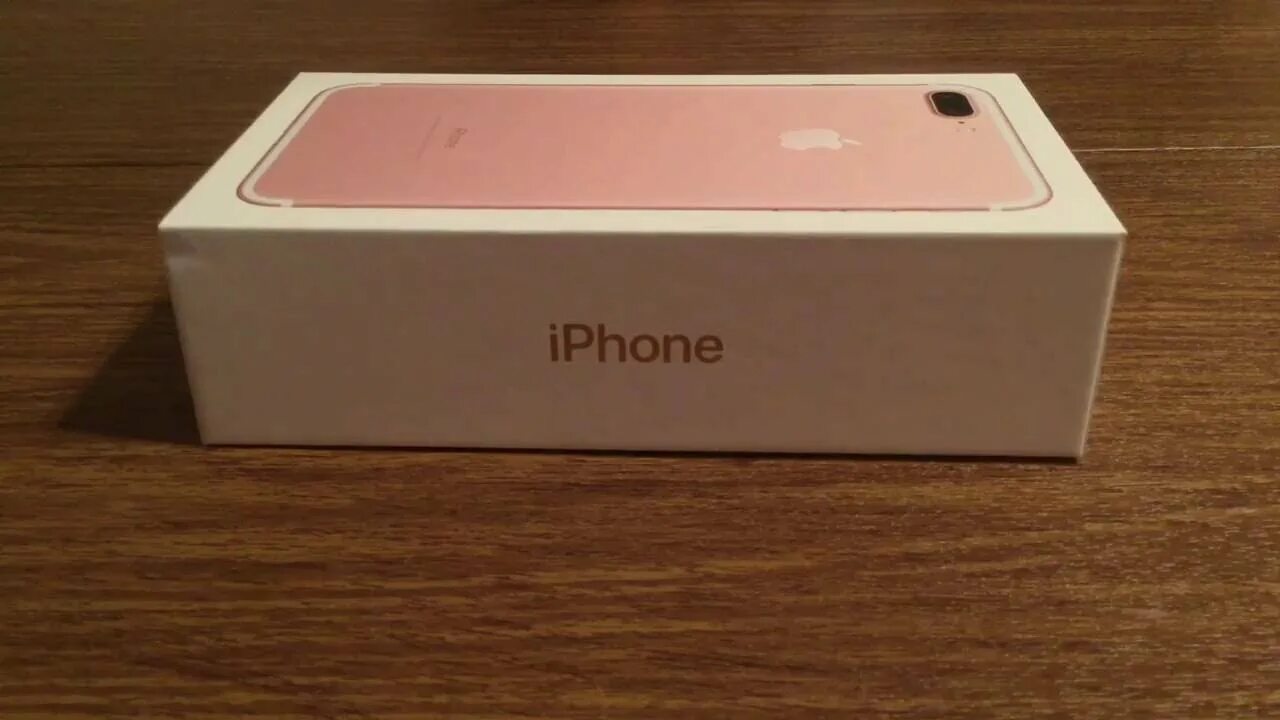 Хитрец с коробкой от айфона. Айфон 7 плюс коробка. Коробка iphone 7 Rose Gold. Оригинальная коробка iphone 7 Plus. Айфон 8 плюс коробка.
