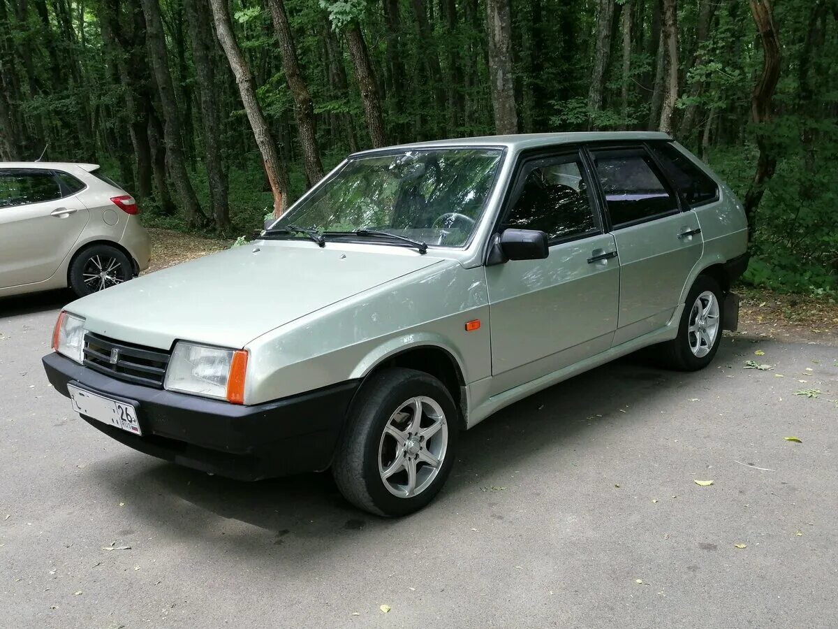 ваз 2109 2004. ваз 2109 в хорошем состоянии 9. машины бу девятка. ваз 2109 лада девятка. машин девятка продается.