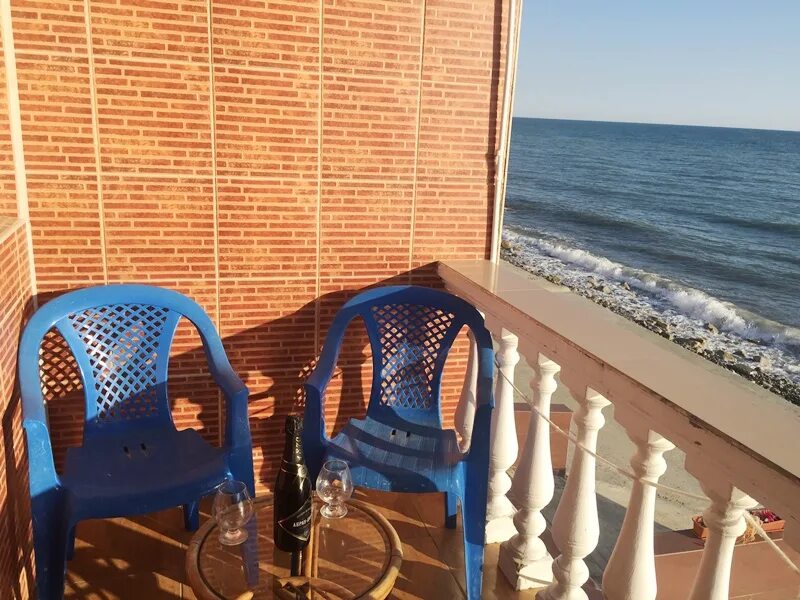 робинзон, гостиница лоо. лоо мини отель долголетие ул прохладная. лоо гостевой дом на прохладной. лоо ул ломаная 10. лоо, ул.