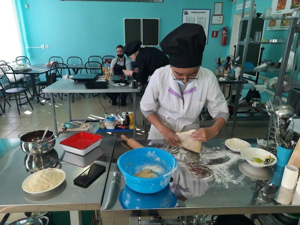 Задание профессионалы 2024 поварское дело. Доски в поварском деле. Задание профессионалы 2024 поварское дело. Демонстрационный экзамен поварское дело консоме. Национальный чемпионат поварское дело.