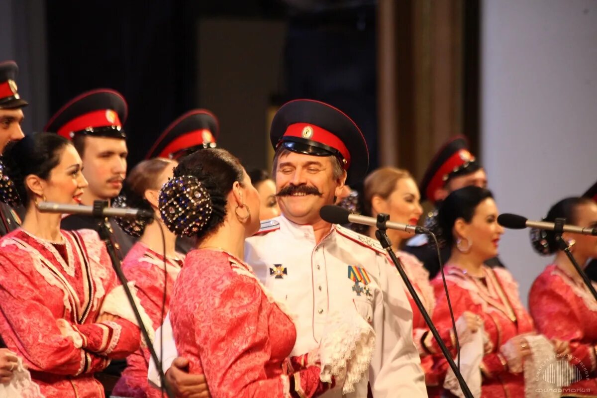 Техникум имени николаева михайловск. Многопрофильный техникум имени казачьего генерала с. Гостагаевской станичное казачье общество. Имя казачьего генерала. Извеков казачий генерал.