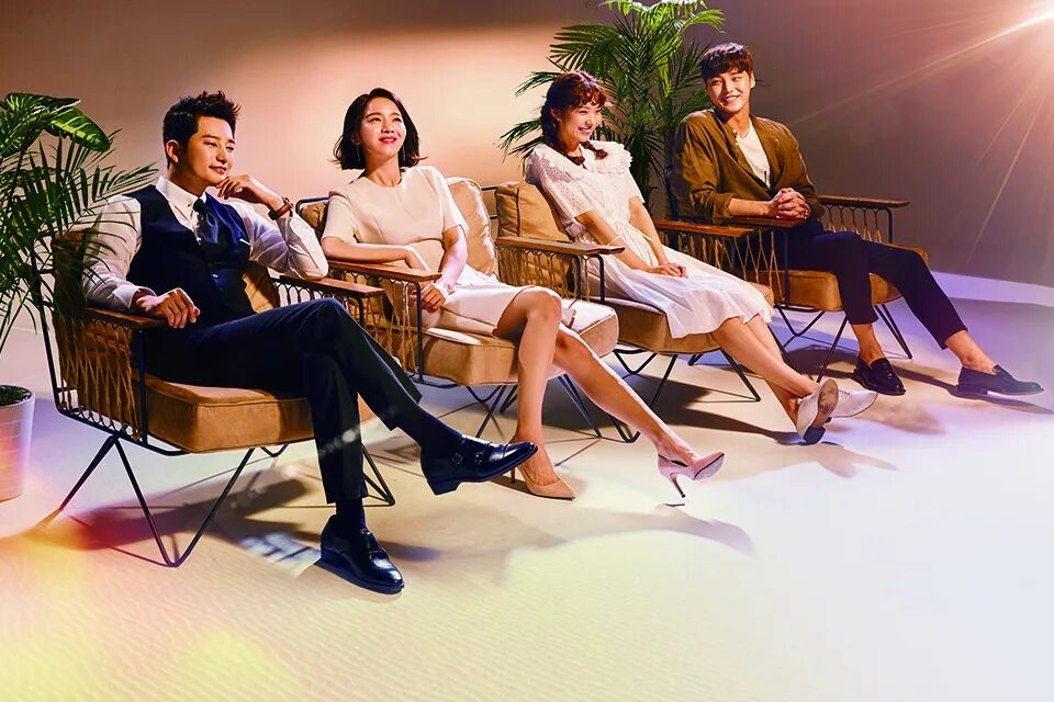 Ким се чжон деловое предложение. Пак со джун секретарь ким. Ан хё соп и ким се чжон. Деловое предложение 2 дата выхода. Дорама секретарь ким субтитры.