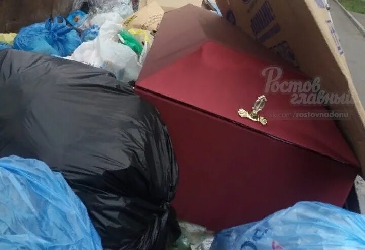 Сколько разлагается цинковый гроб