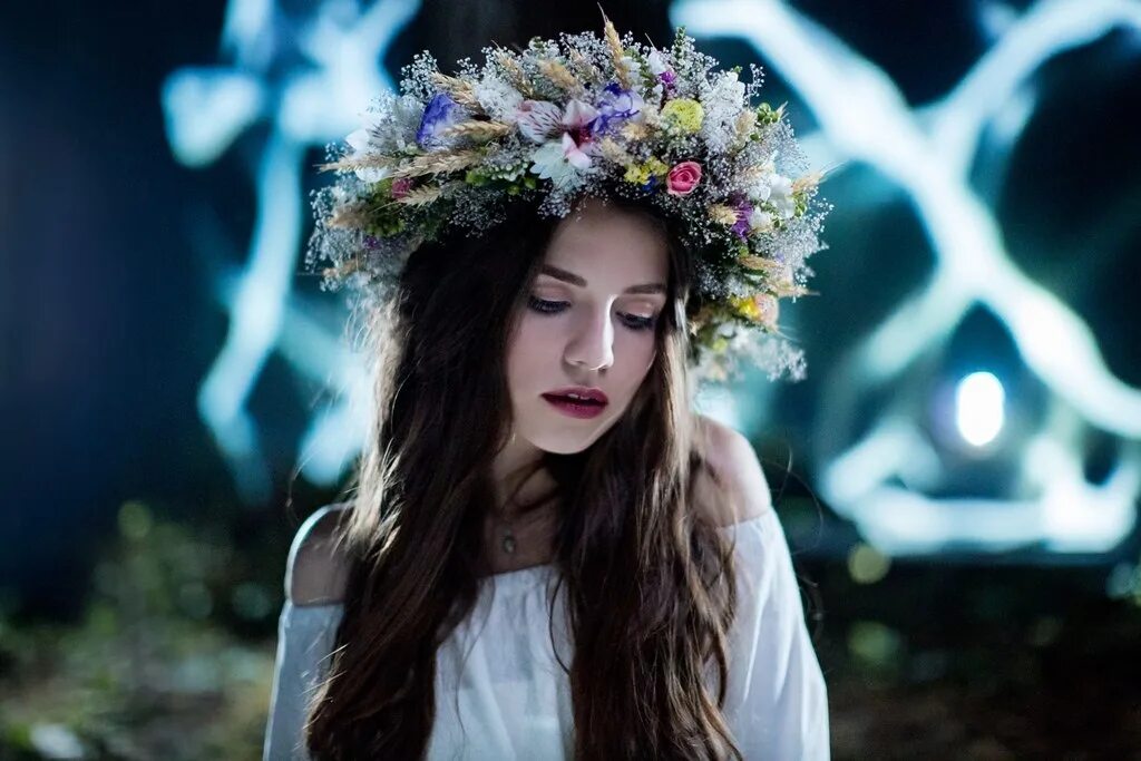 Облако. Человек на небесах. Христина соловій дискография. Христина соловей. Небо вектор.