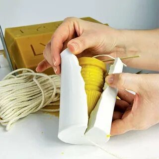 Сколько застывает воск для свечей