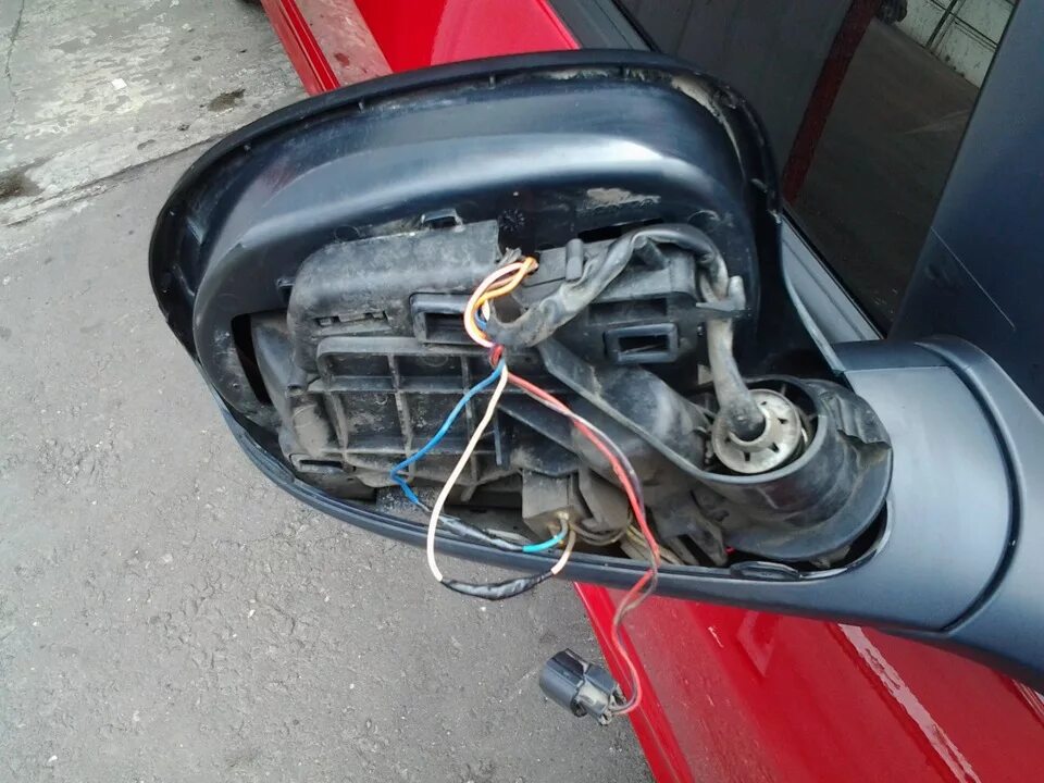 Хонда цивик 4д как разобрать зеркало Разбираем боковое зеркало Кузов Honda Civic Club
