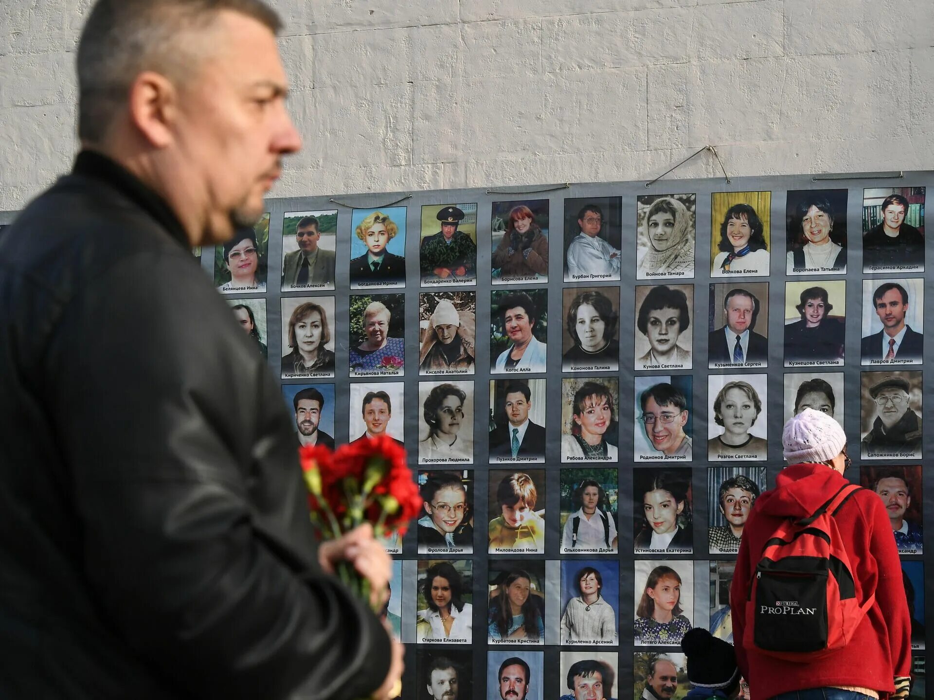 Показать список погибших в теракте. Теракт в Норд-Осте Москва 2002 год.