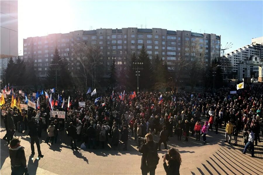 Митинг в красноярске. Протесты в Красноярске. Митинг в Красноярске сегодня. Митинг против войны в Красноярске.