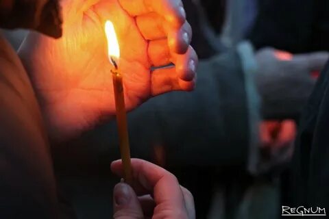 Можно ставить свечи самоубийцам