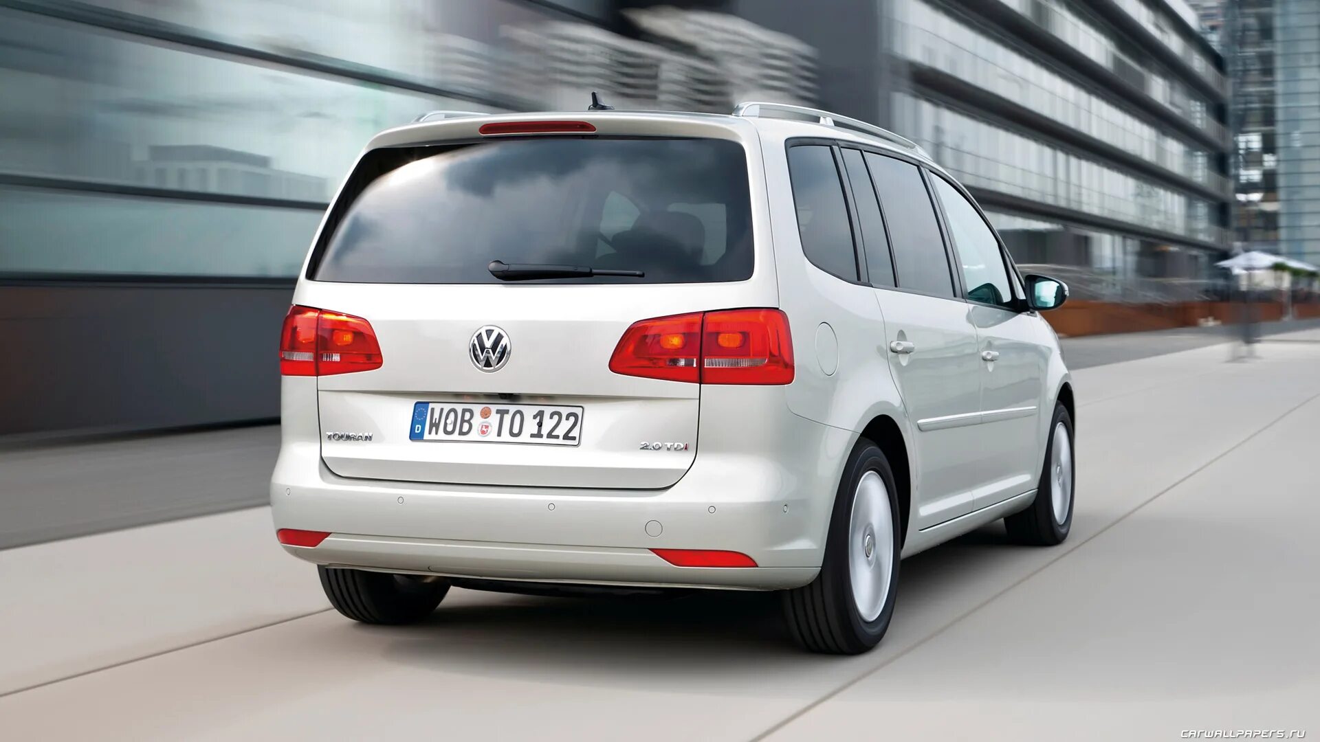размер багажника туран фольксваген туран. фольксваген туран ecofuel. минивэн фольксваген туран. 0 tdi 2015 г/. Volkswagen touran 2013 габариты.