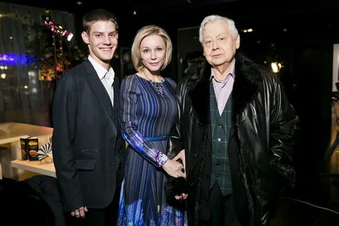 Жена сына табакова