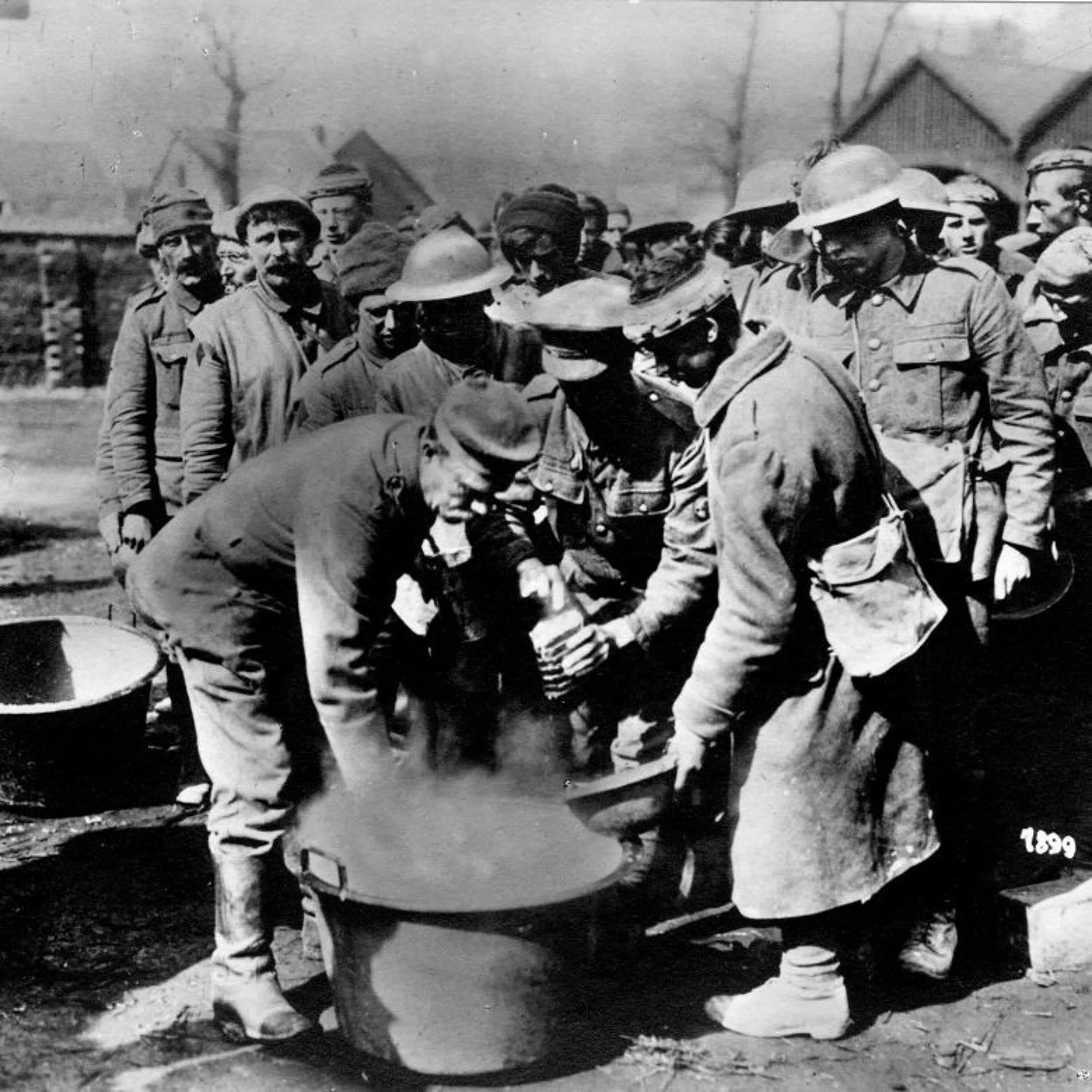 Пленные французы 1914. Военнопленные первой мировой войны. Помощь военнопленным