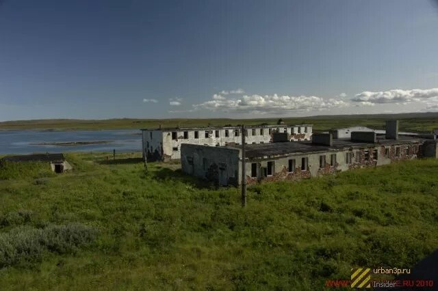 Вайда-губа мурманская область. Вайда губа мурманская. Метеостанция вайда губа. Полуостров рыбачий поселок вайда. Вайда губа мурманская.