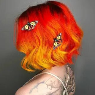 It looks like those butterfly clips were the color inspo behind this hair! @hair