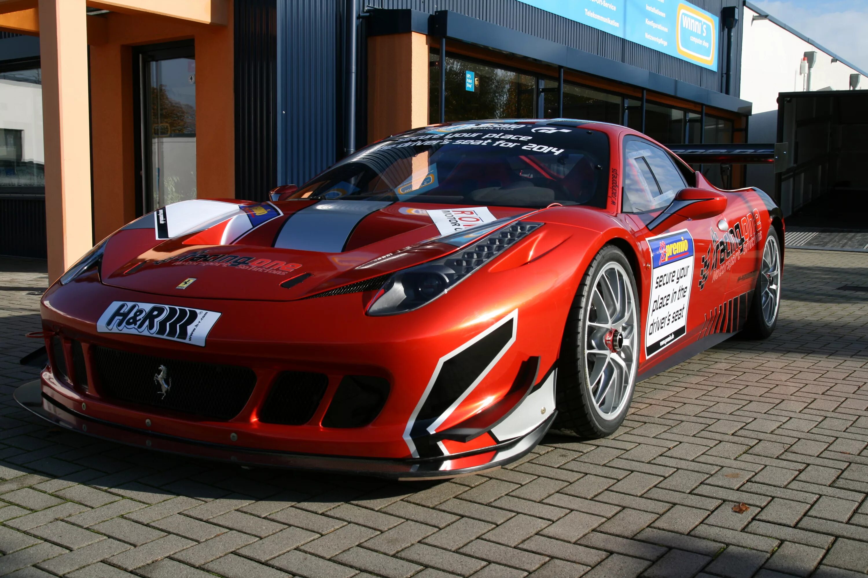 Polices car sport car. Феррари ф500. Феррари ф 500 спорт. Ferrari 458 2013. Феррари ф340.