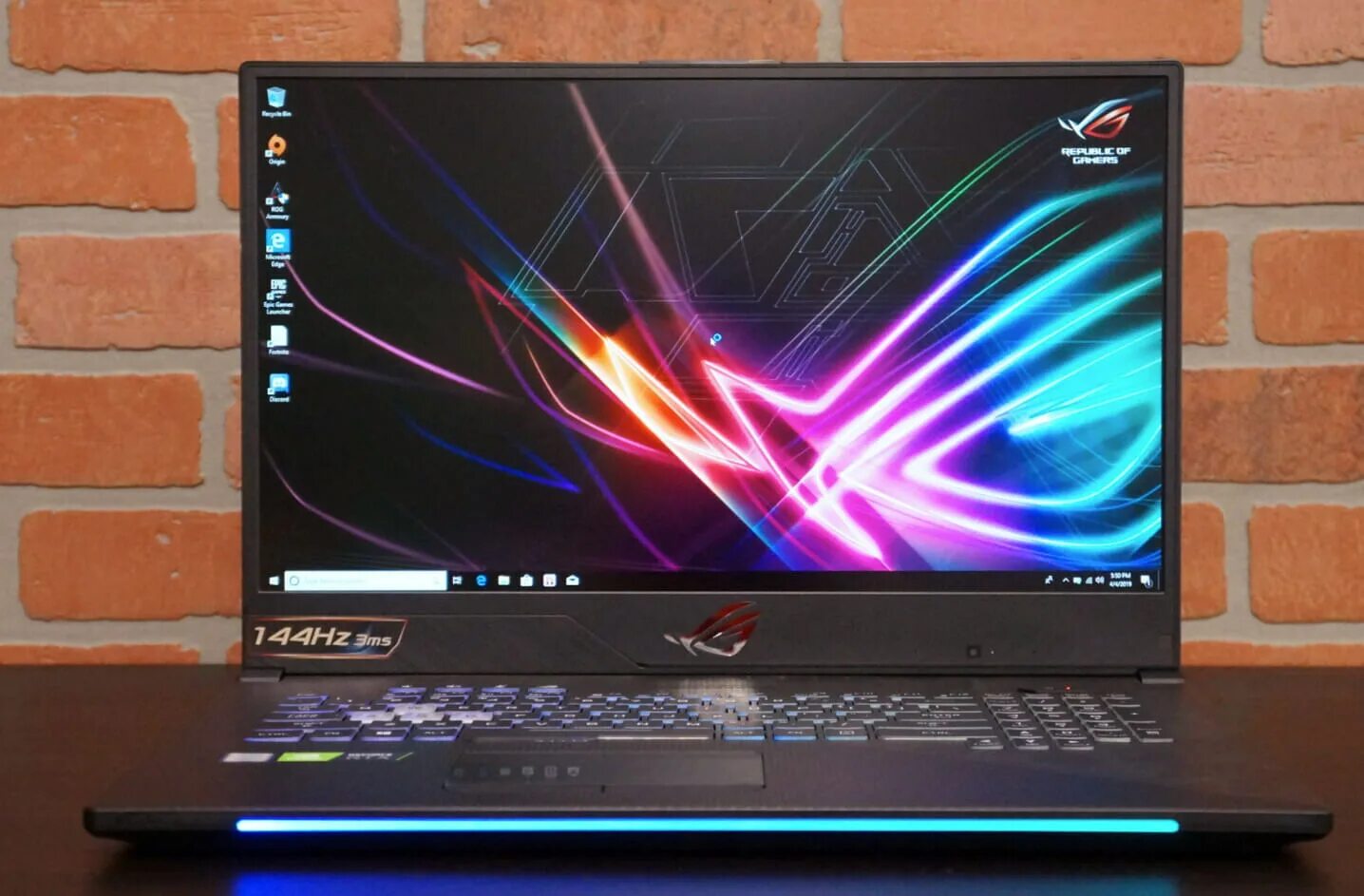 Asus rog strix scar купить. ASUS ROG Strix scar 2. Ноутбук ASUS ROG Strix g. ASUS ROG Strix scar. ASUS ROG Strix gl704gm.