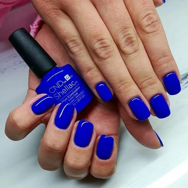 Шеллак цвета 2025. Cnd shellac. cnd shellac blue moon. шеллак синий. шеллак синего цвета.