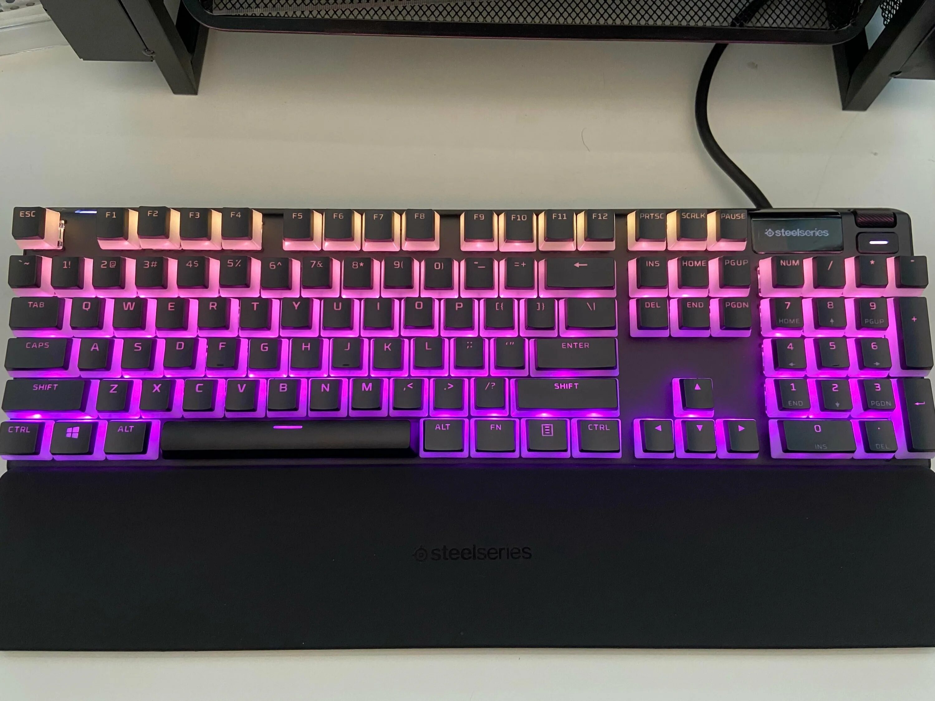 Клавиатура apex pro tkl. Apex 7 tkl. steelseries apex 7. steelseries apex 7 tkl white. клавиатура стил сириус apex 7.