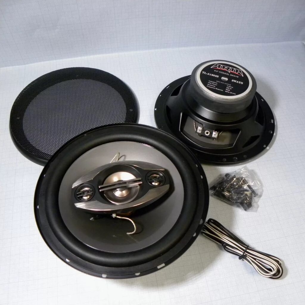 Monitor audio br3 напольные. 6 полосная акустика. Psb image c40. Колонки 3х полосные тесла. Колонки monitor audio.