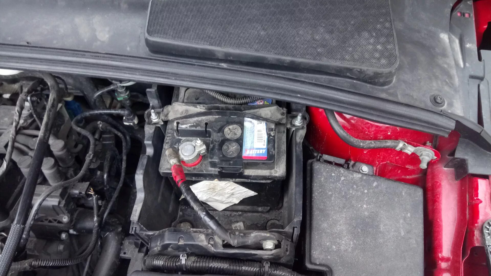 Не заводится машина ФФ3 - Ford Focus III Hatchback, 1,6 л, 2012 года поломка DRI
