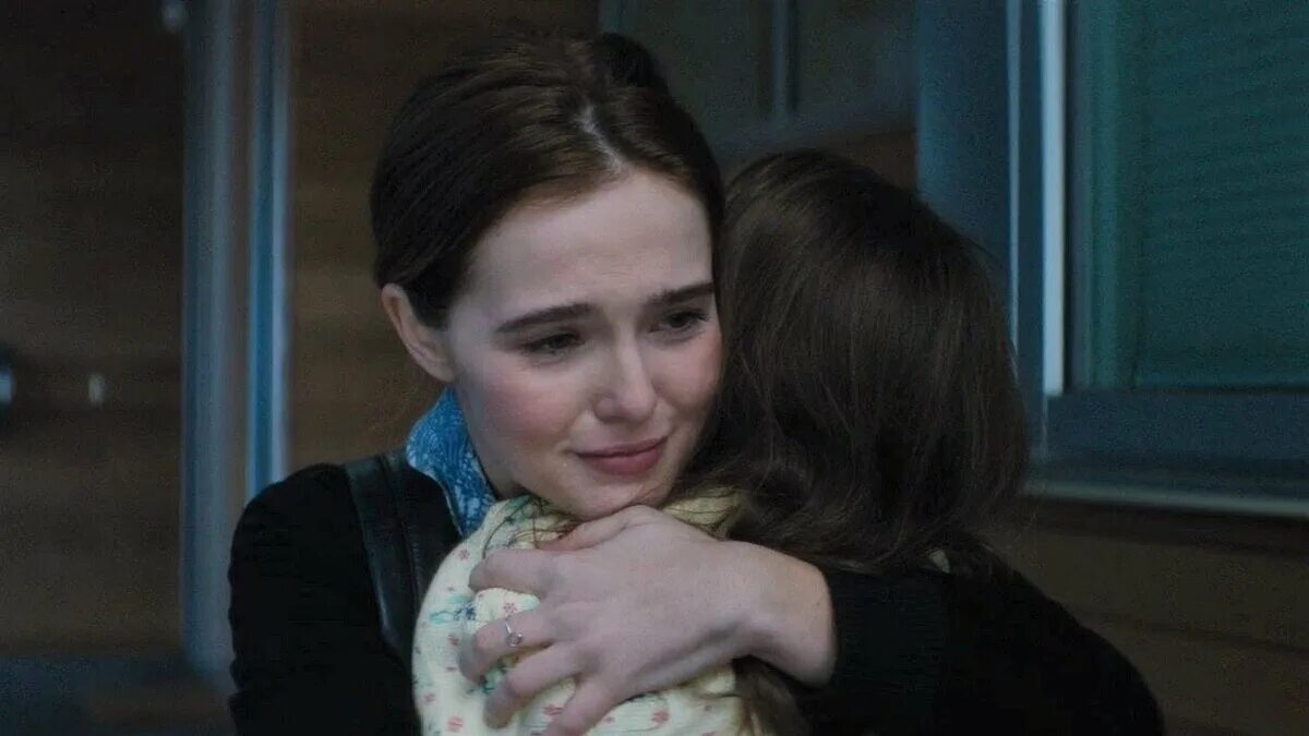 Матрица времени 16. Матрица времени кадры. Зои дойч новый человек паук. Матрица времени 16. Зои дойч матрица времени.